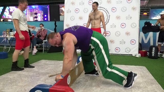 Алексей Марков (Дядя Леша) попробовал себя в мас-рестлинге. смотреть онлайн