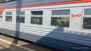 электропоезд Эр5 на станции "Старая Деревня"