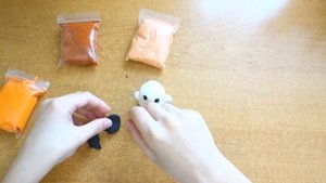 СНЕГОВИК ИЗ ВОЗДУШНОГО ПЛАСТИЛИНА