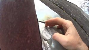 История которая оставалась не изданной ► Как дёшево загерметизировать щель между трубой и крышей.