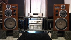 Black Sabbath - Iron Man on Yamaha NS-1000M oldplayer