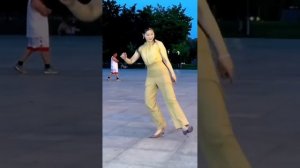 "Останься со мной еще на сто лет" #Цинцин_танцует