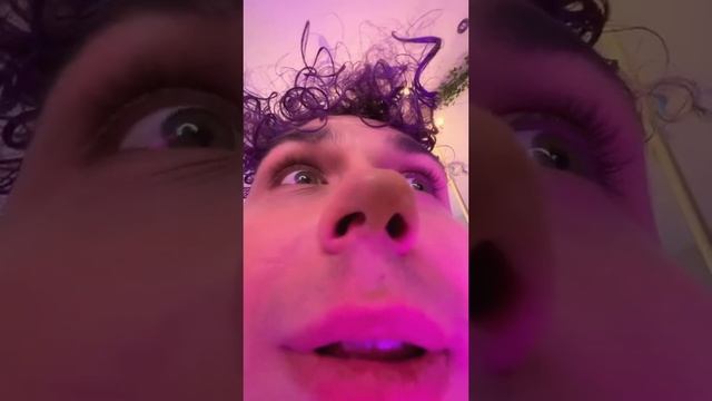 Милс Кел и Мэйби Бэйби смотреть онлайн