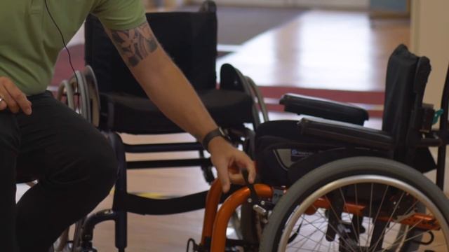 Brake Types and Adjustment for Manual Wheelchairs смотреть онлайн