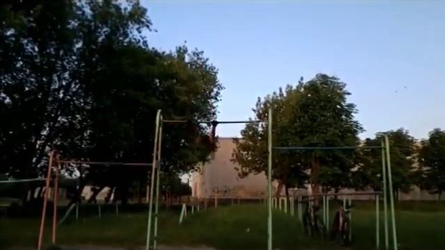 Как сделать солнышко на турнике смотреть онлайн