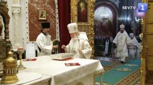 В Рождественский сочельник Патриарх Кирилл совершил литургию