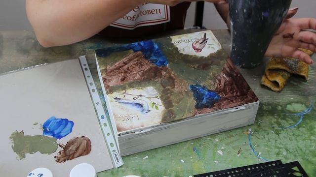 Декупаж подрисовка. Как спрятать край карты. смотреть онлайн