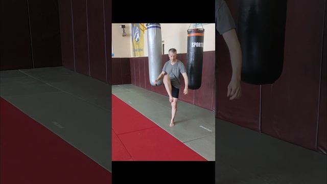 Базовая разминка. Basic warm-up. смотреть онлайн