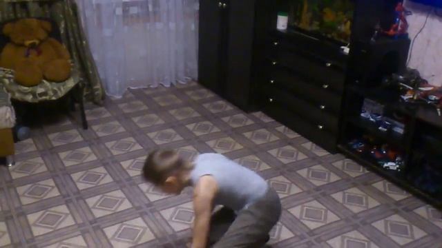 тренировка по брэйк дансу смотреть онлайн