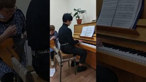 Е. Дербенко "Дорога на Карачев" исп. Журавлева Л.Н.  и Васильев Иван