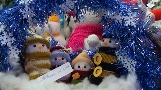 Станция юных техников приглашает вязьмичей на выставку снеговиков смотреть онлайн