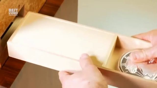 ПРИКОЛЫ 2017 СТОЛ С СЕКРЕТОМ!!! смотреть онлайн