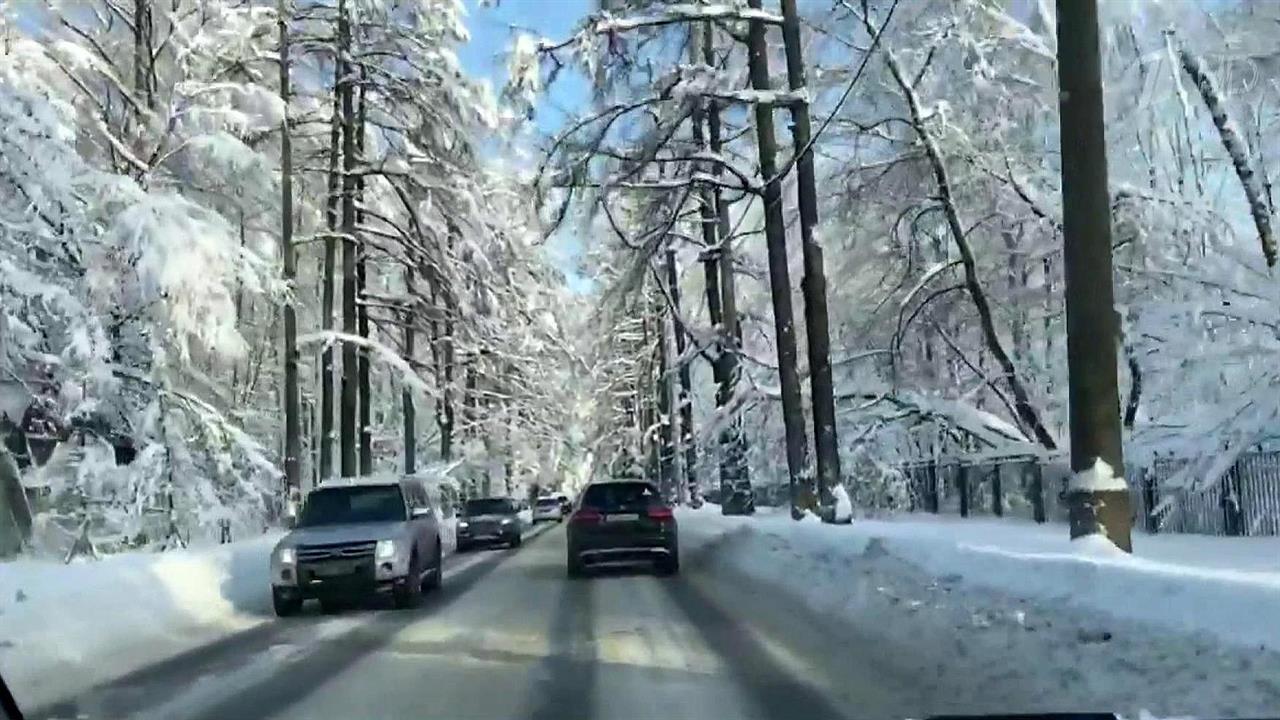 Мороз и солнце - в столице после мощного снегопада настоящая зимняя сказка