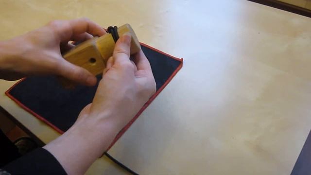 Как поменять струны на классической гитаре | Уроки гитары смотреть онлайн