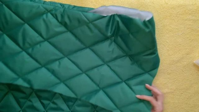 Шьем без выкроек. Яркий стеганый плащ. смотреть онлайн