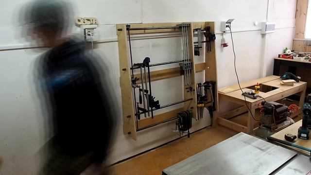 Лучшая полка для струбцин своими руками / DIY best clamp rack смотреть онлайн