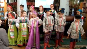 Номер "Ложкари" фольклорный ансамбль " Млада" МБОУ ДОД ЦДЮТ "Ровесник"