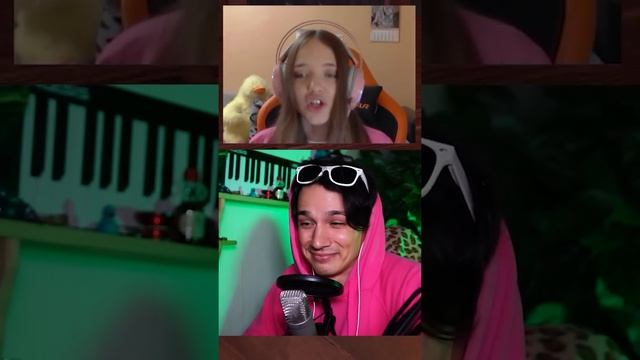 Роблокс Квин отжала у меня песню про ананас! @i_roblox_queen725 смотреть онлайн