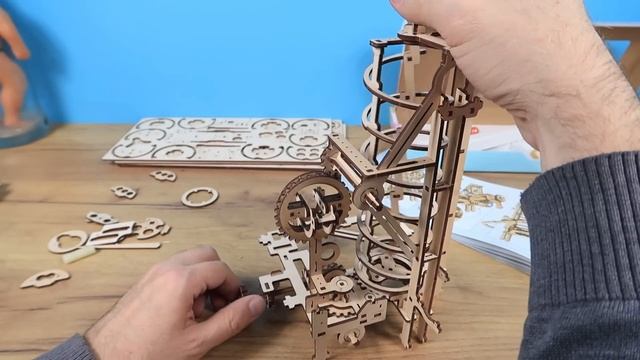 Я собирал этот механизм три дня и вот что вышло!Я собирал этот механизм три дня и вот что вышло! смотреть онлайн