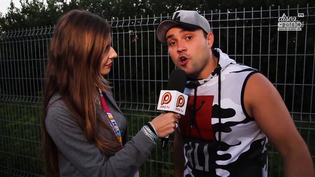 Gwiazdy disco polo zdradzają o czym rozmawiają za kulisami (Disco-Polo.info) смотреть онлайн