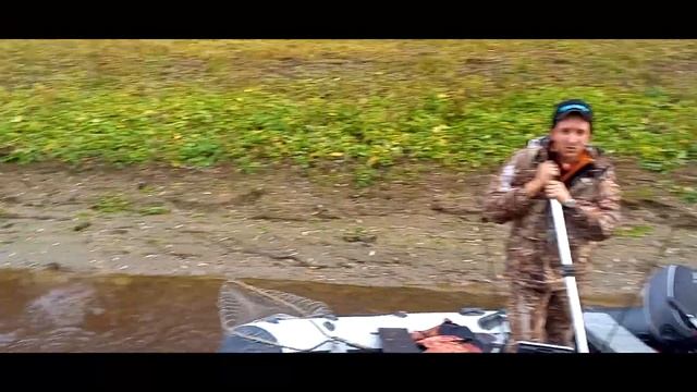 Рыбалка на реке Иртыш. Село Демьянское, пробиваемся в алеев сор.