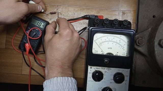 КОМБИНИРОВАННЫЙ ПРИБОР Ц435. . ВИДЕОИНСТРУКЦИЯ. СРАВНЕНИЕ ИЗМЕРЕНИЙ С МУЛЬТИМЕТРОМ.