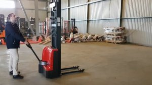 Самоходные штабелеры OXLIFT