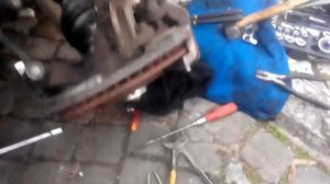 Замена пыльника ШРУСа правый внутренний. Saab 93