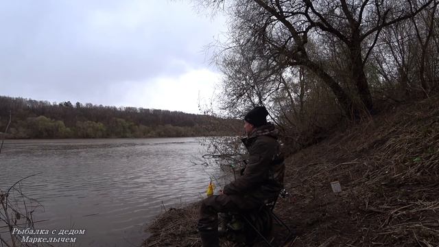 Хороший ЯЗЬ на червя. Рыбалка на ОКЕ, весна.