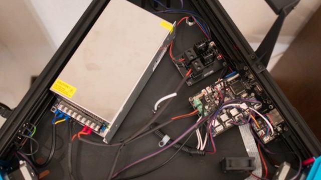 Краткий обзор 3д принтера Anycubic Predator. смотреть онлайн