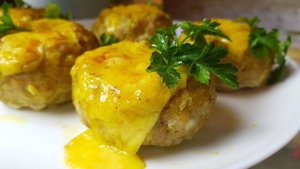 Мясные гнёзда, цыганка готовит . Котлета с сыром и помидором. Gipsy cuisine.