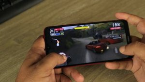 Что делать когда телефон сам по себе перезагружается