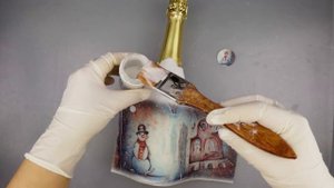Новогодний подарок своими руками – декупаж бутылки шампанского. Мастер-классы на Подарки.ру