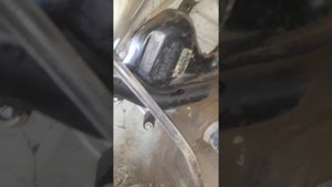 мерседес  снятие горловины бака