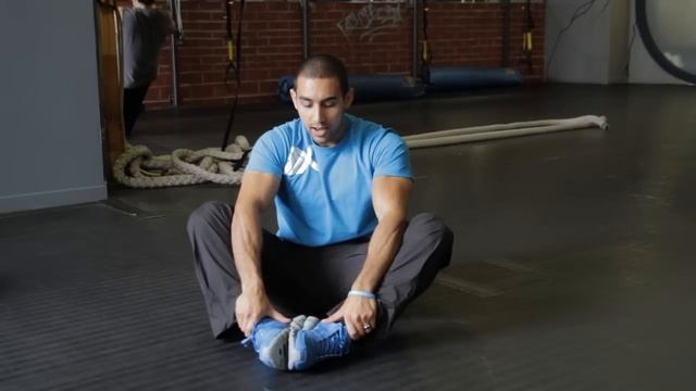 PNF Groin Stretches : Stretching & Lifts for Fitness смотреть онлайн