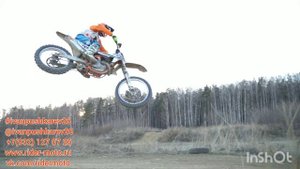 Просто красивый прыжок на мотоцикле. Мотокросс в Екатеринбурге. Обучение мотокроссу и эндуро с нуля