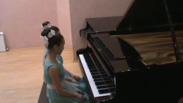 Сирант Т Соломатова А Н Сиротин Полька Карабас А Баневич Северное сияние смотреть онлайн