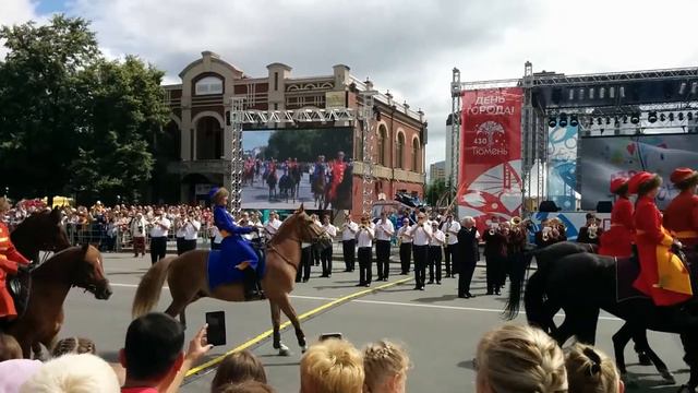 City day parade 2016 (Tyumen, Russia) смотреть онлайн