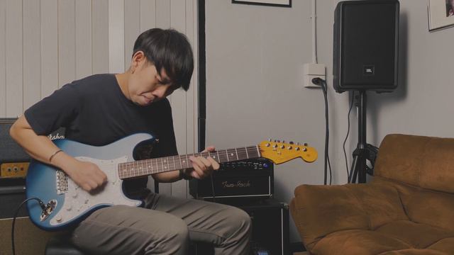 Fender :Cory Wong Stratocaster ( Review By Guitarcoach Shop ) смотреть онлайн