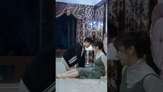 大結局：癱瘓2年的灰姑娘終於醒了，總裁哭成了淚人，跪地向灰姑娘二次求婚！#chinesedrama #都市 #短劇#愛情 #爽文 #追妻火葬場