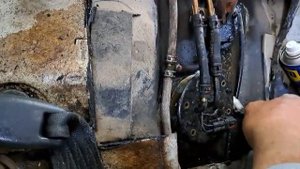 Замена топливного насоса и фильтра на Сузуки Балено 98 года