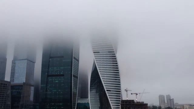 Aliens have landed on the evolution of the tower in Moscow. Инопланетяне приземлились на башню смотреть онлайн