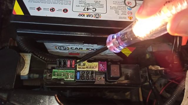 No se escucha el claxon del Nissan Tiida |SOLUCIÓN 1 смотреть онлайн