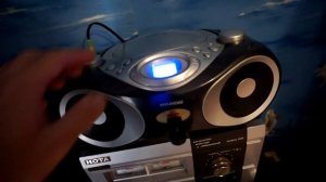 Универсальная магнитола Hyundai Н-1403. CD- mp3- USB- FM