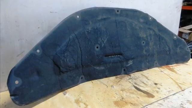 Шумоизоляция капота Мерседес w251 R class смотреть онлайн