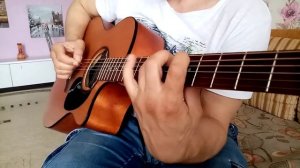 Хроматическая гамма с медиатором на акустической гитаре