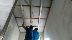 Как сделать потолок !