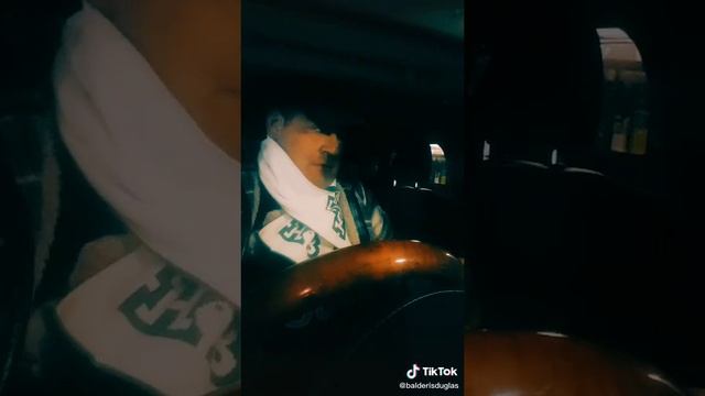 С женой в машине🤪