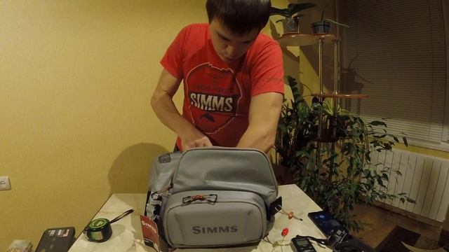 Simms G4 Pro sling pack смотреть онлайн