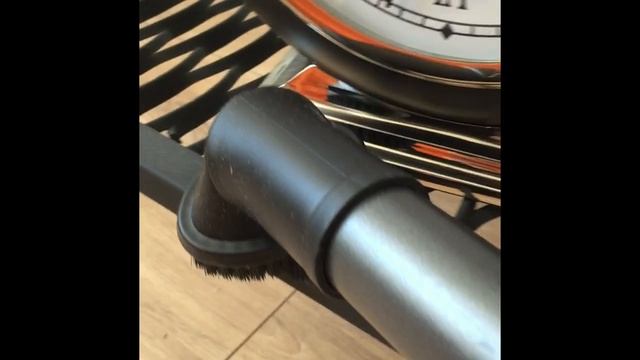 Тестирование пылесоса Kärcher VC 3 Premium - Уборка мебели в доме смотреть онлайн